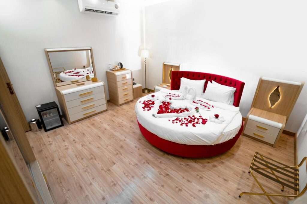 Al Yarmouk International Hotel Deluxe King Suite