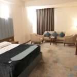 Khawarnaq Palace Hotel - Double Bed Room with Seating for Two